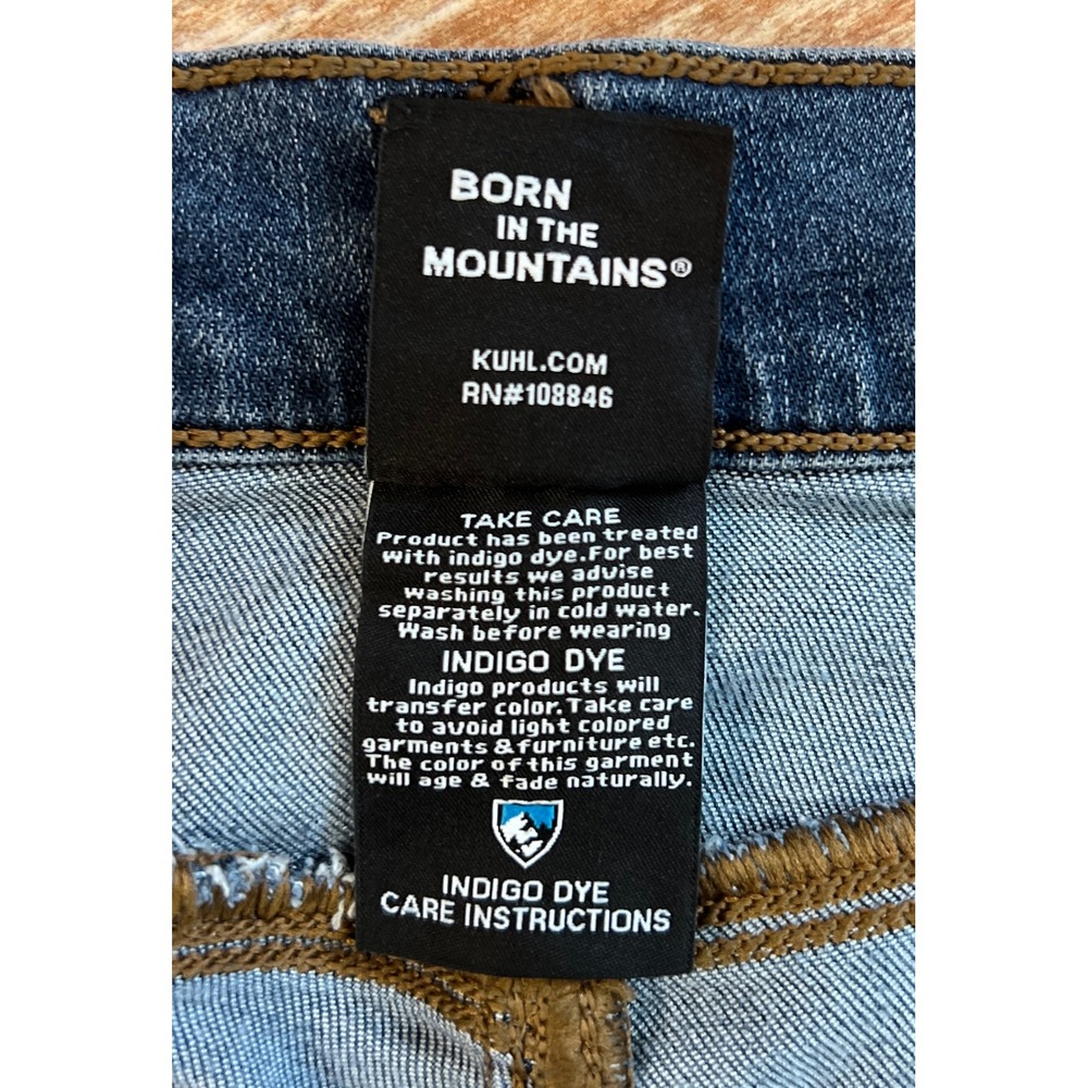 Kuhl Women's Size 6 Regular Straight Leg Stretch Denim Jeans Blue Indigo Wash - Picture 4 of 10